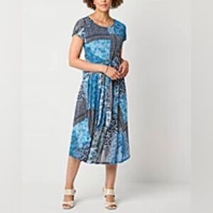 NEW‎ Robbie Bee Midi Dress